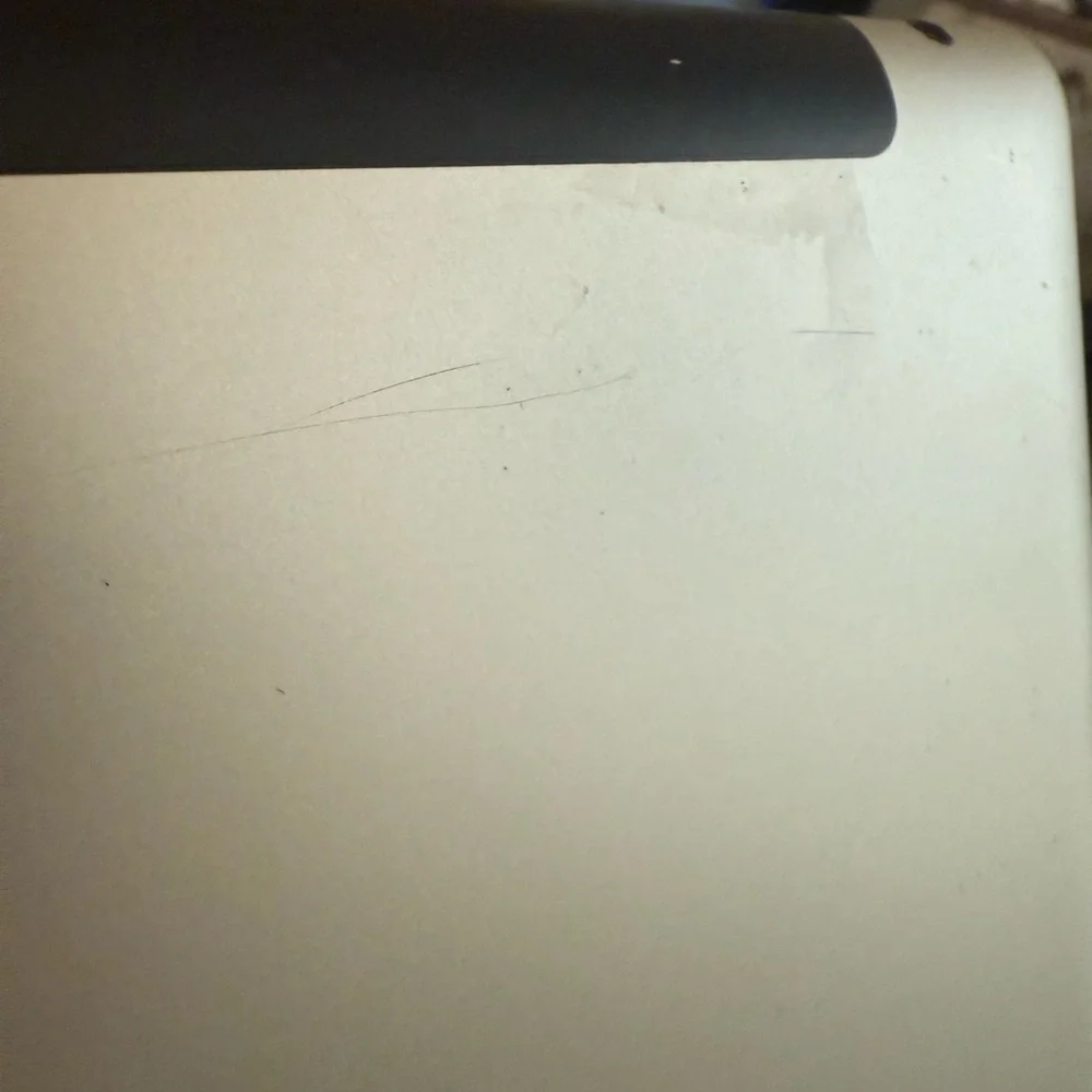 First Generation Apple iPad 32GB